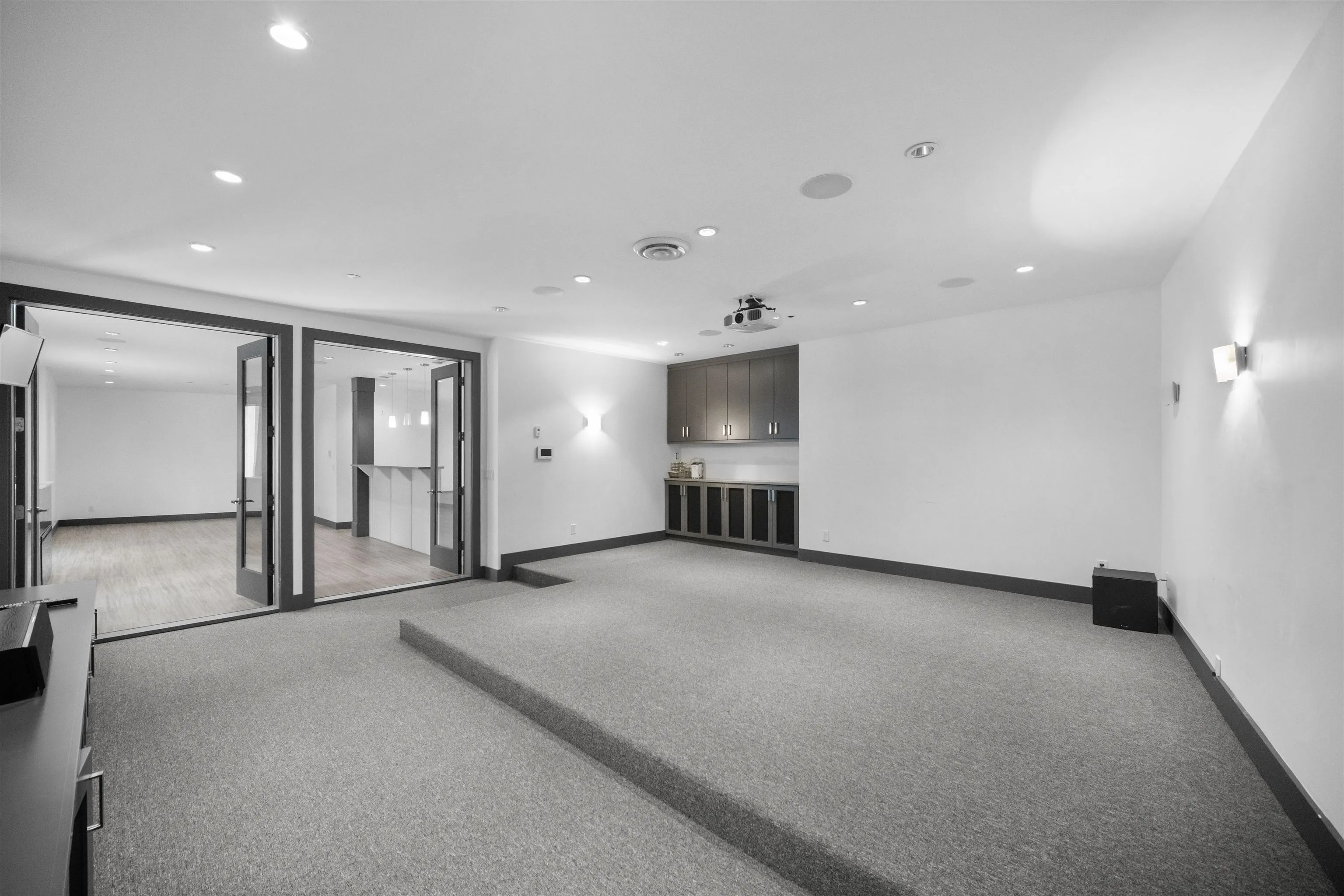7493 Gatineau Place
