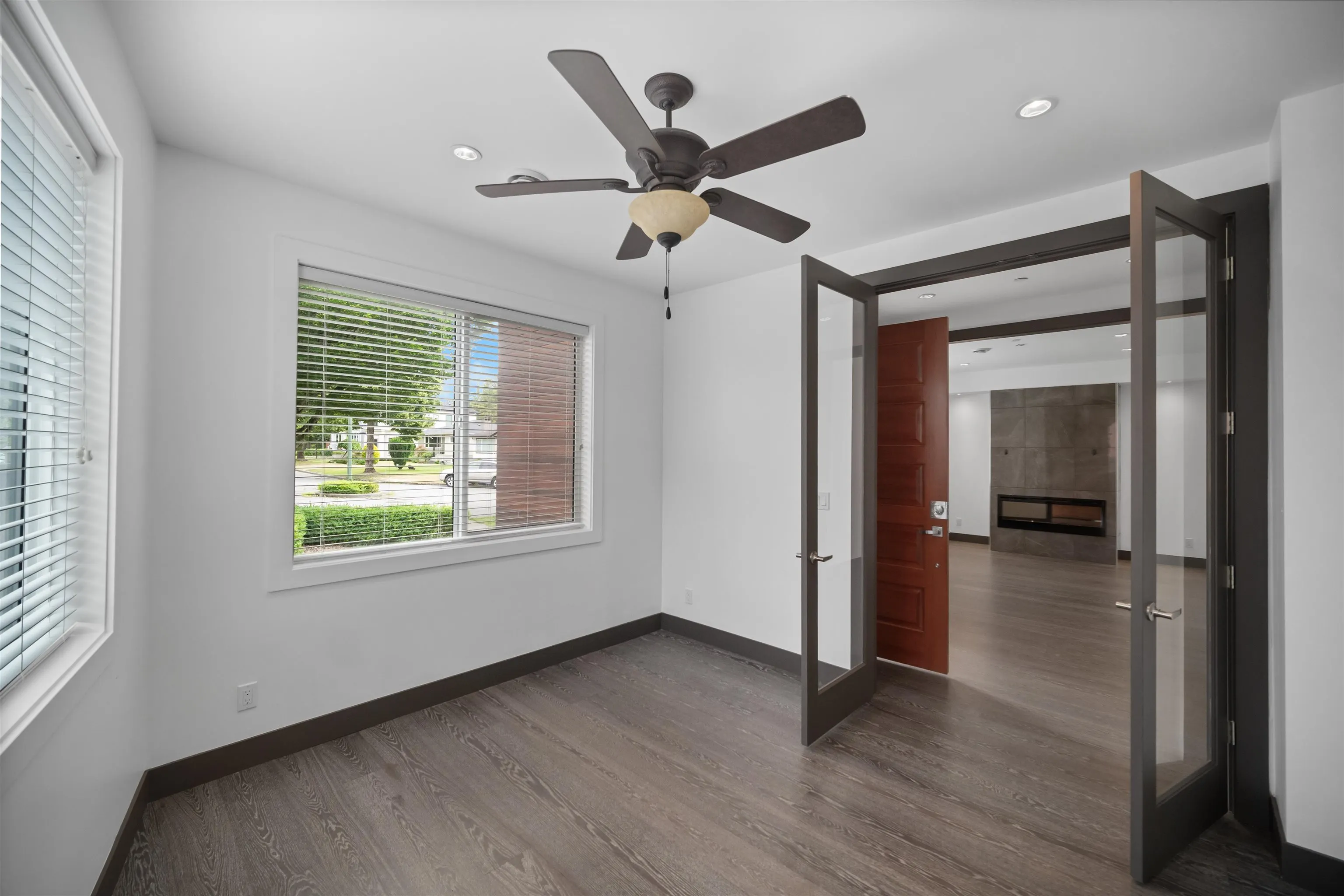 7493 Gatineau Place