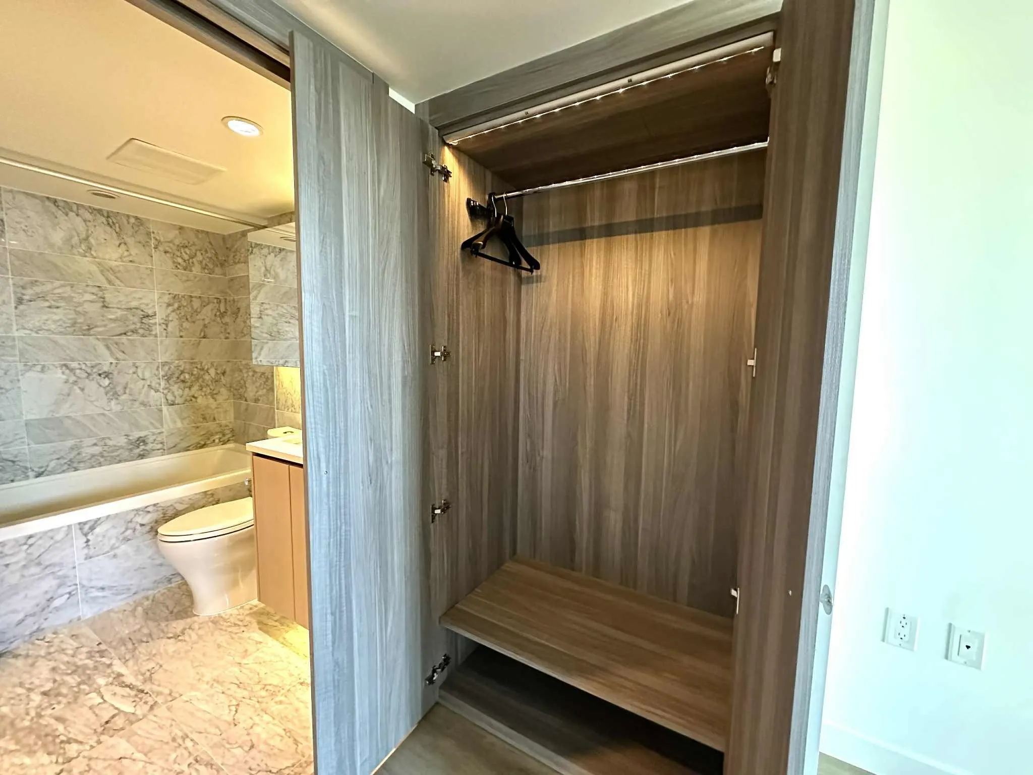 911 455 SW Marine Drive