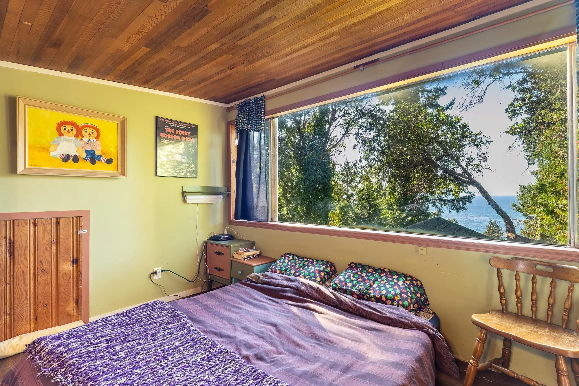 5069 Sunshine Coast Highway