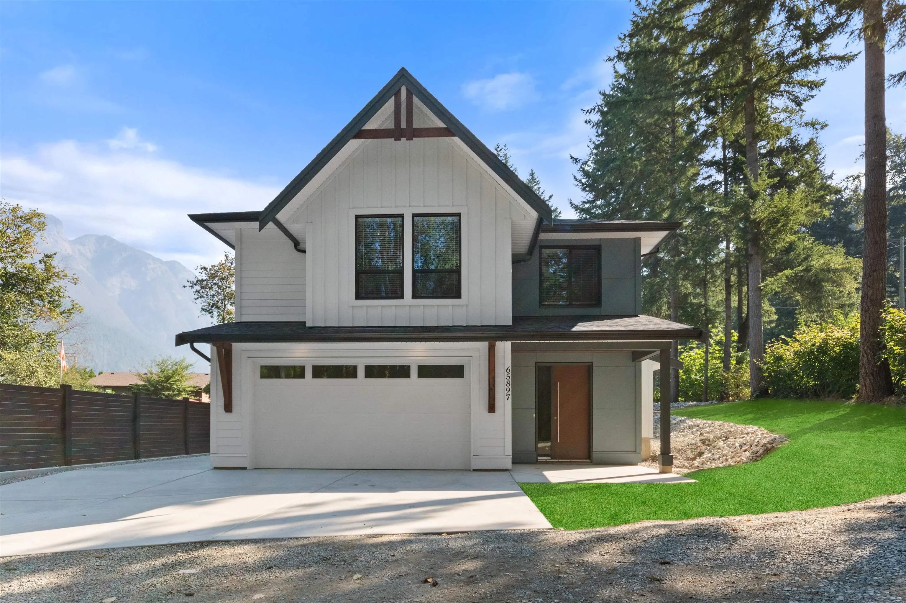 65897 Kawkawa Lake Road