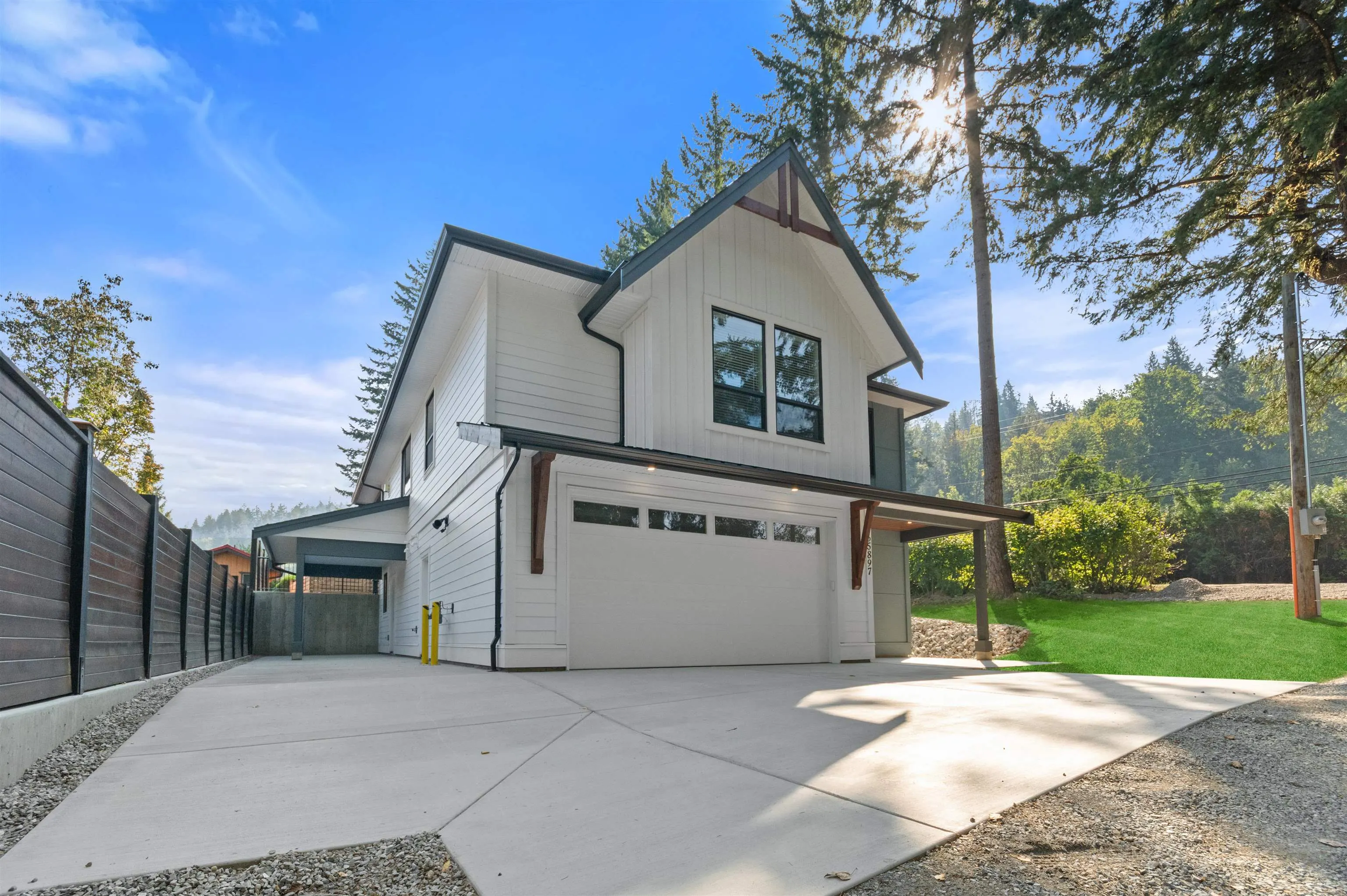 65897 Kawkawa Lake Road
