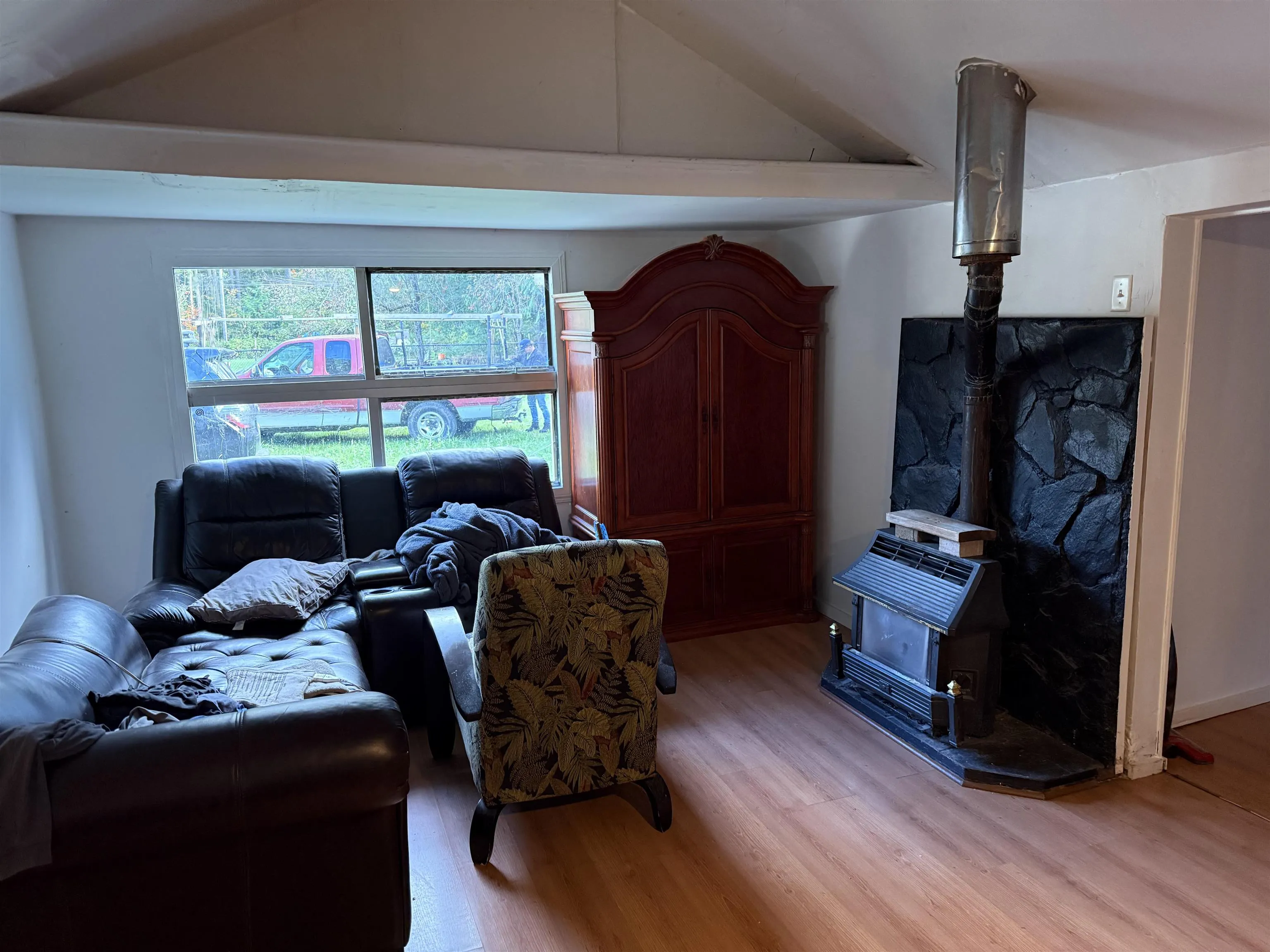 30727 Keystone Avenue