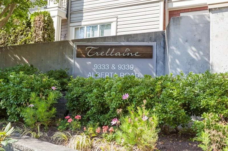 80 9339 Alberta Road