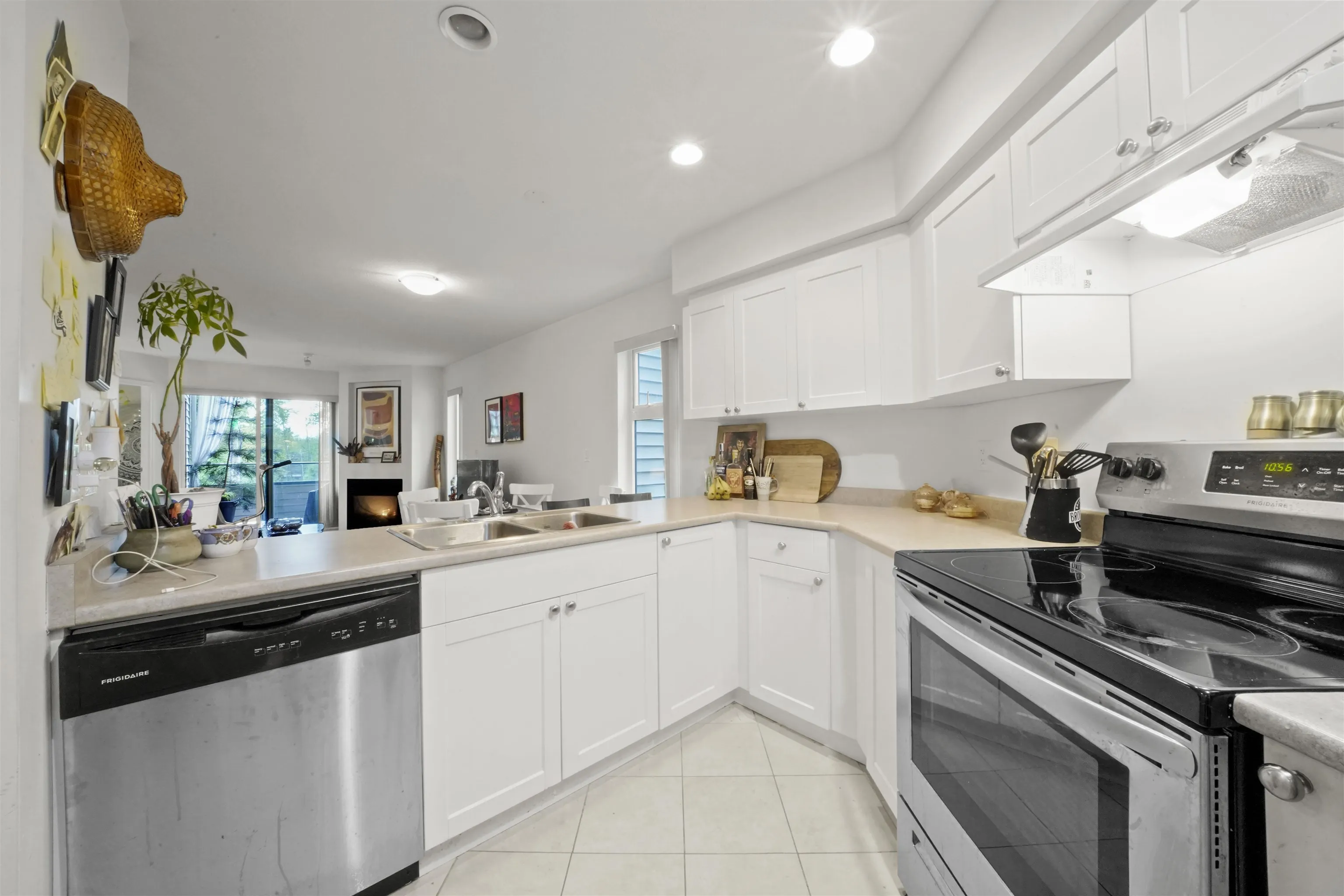 209 2915 Glen Drive