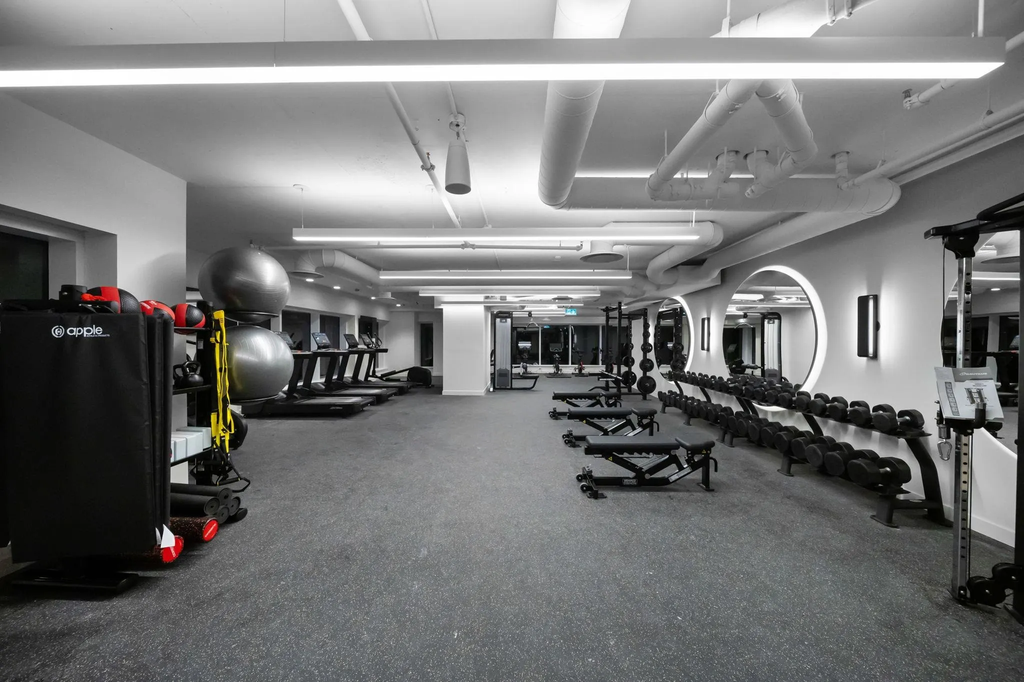 1502 720 Farrow Street