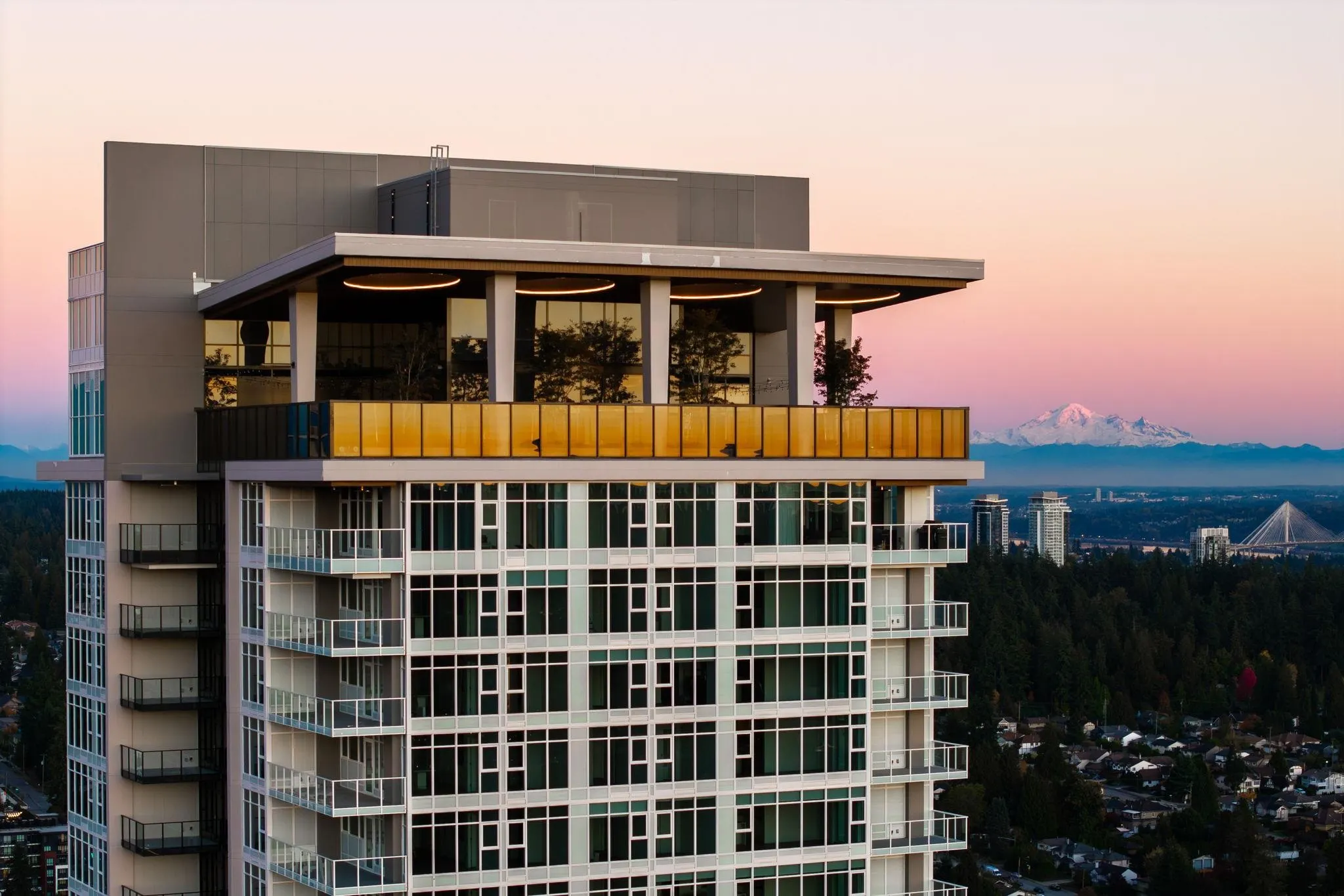 1502 720 Farrow Street