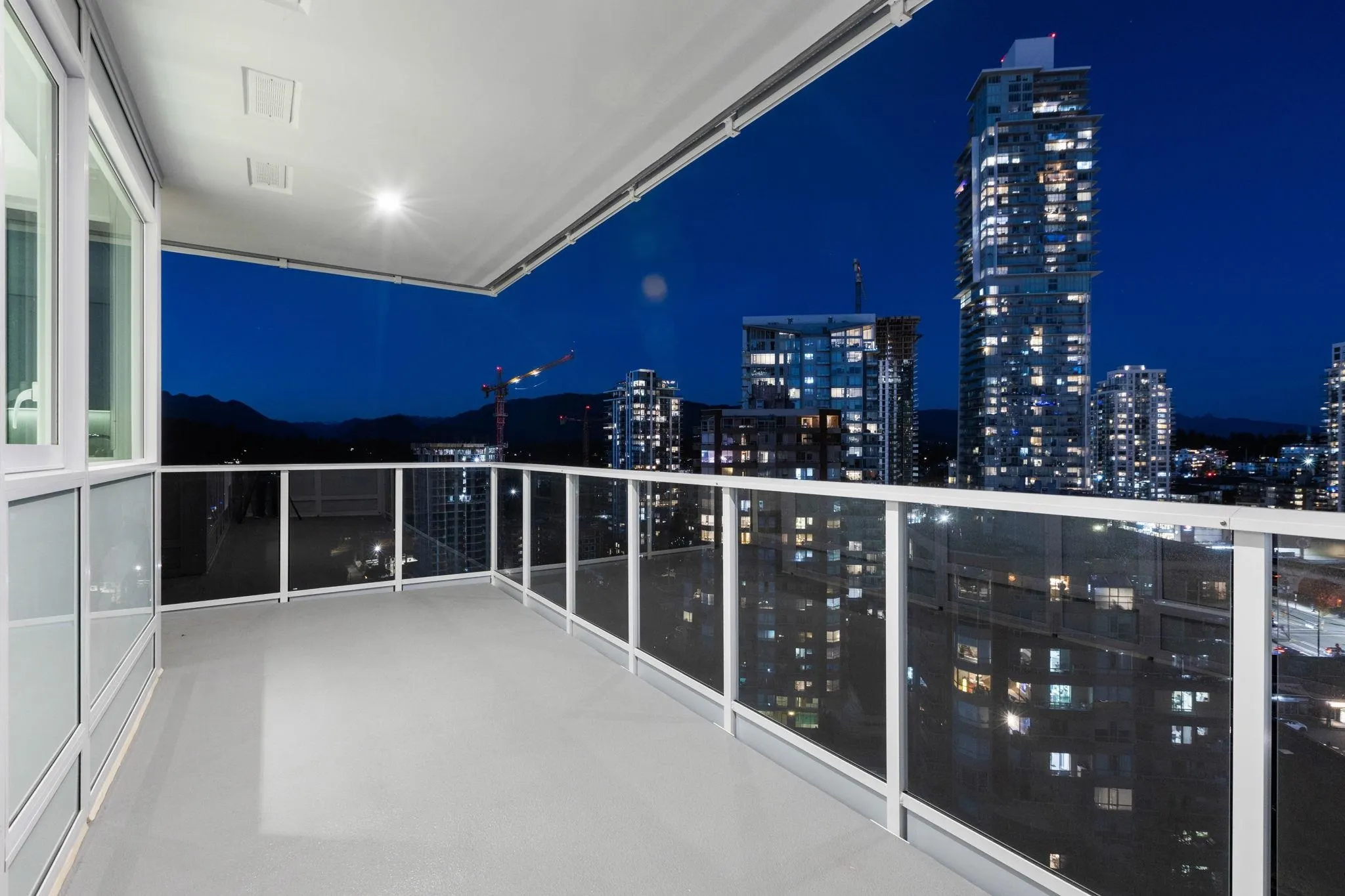 1502 720 Farrow Street