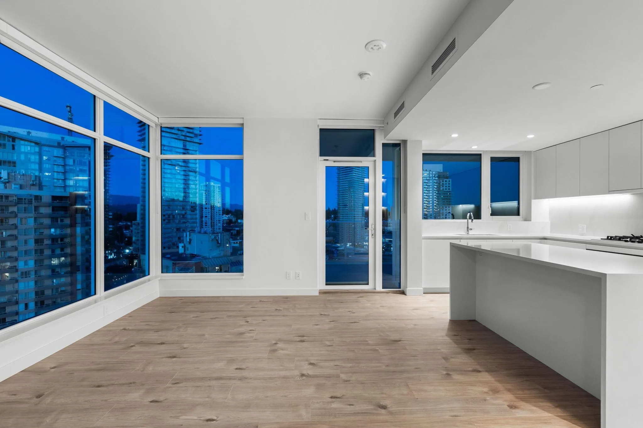 1502 720 Farrow Street