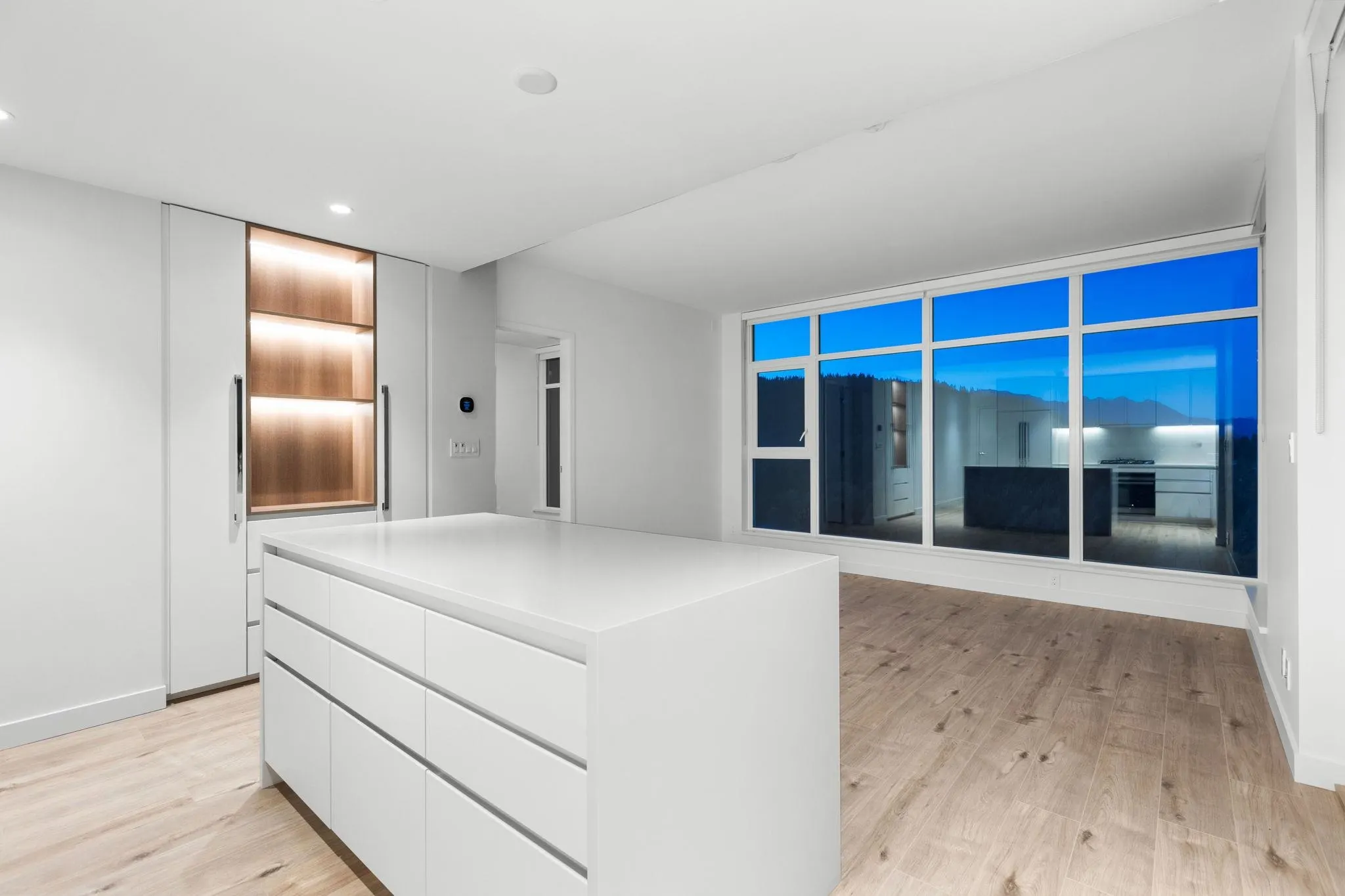 1502 720 Farrow Street