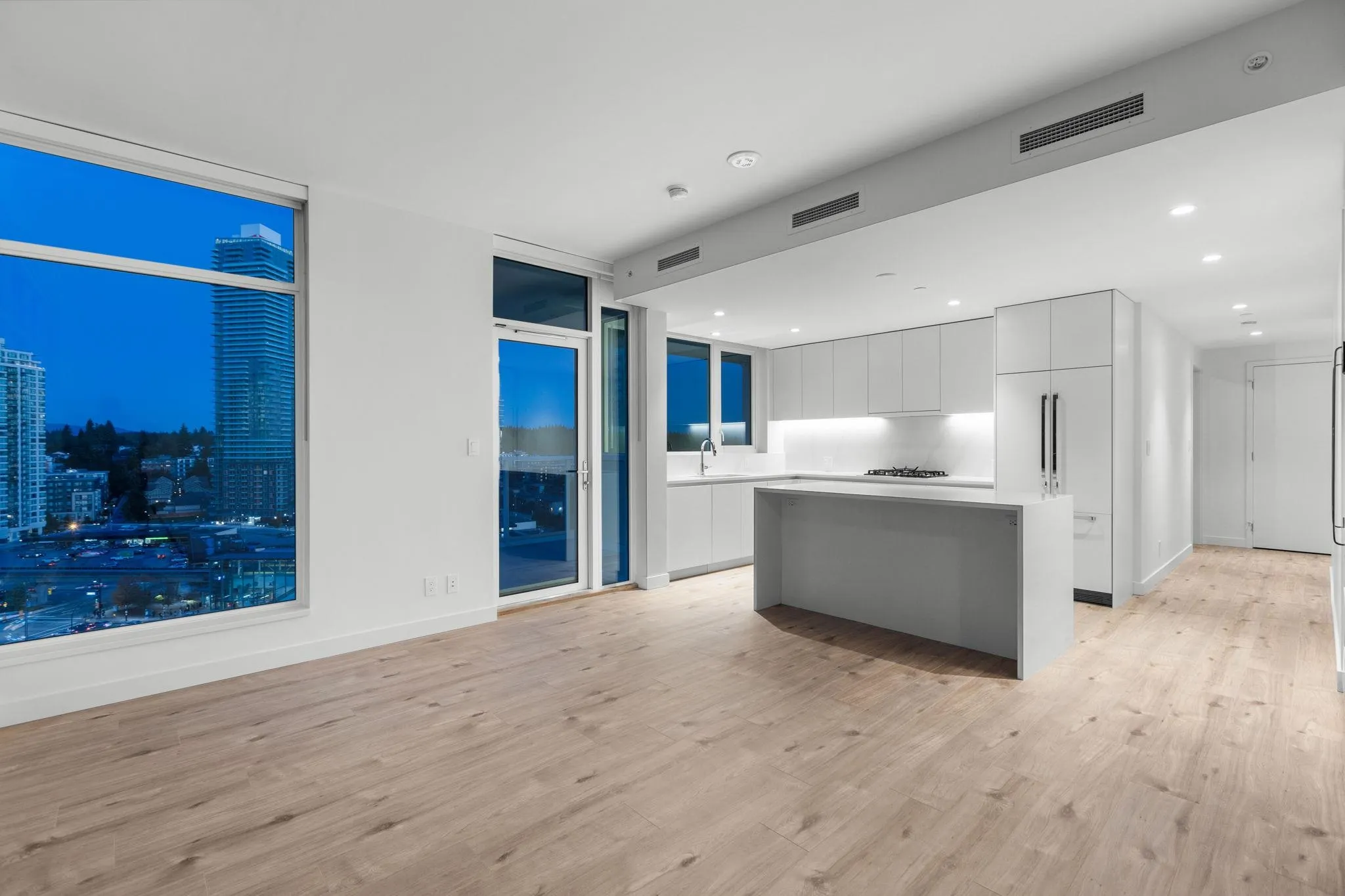 1502 720 Farrow Street