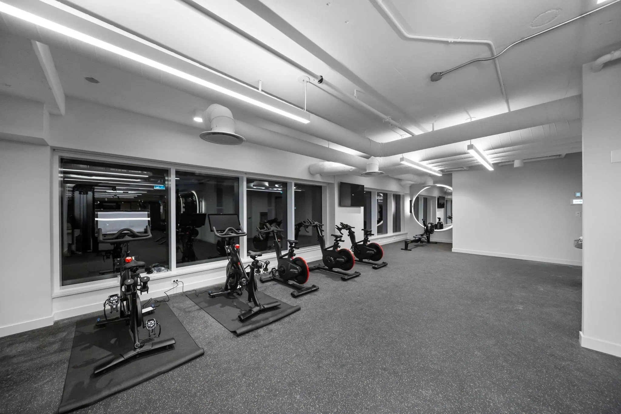 1502 720 Farrow Street