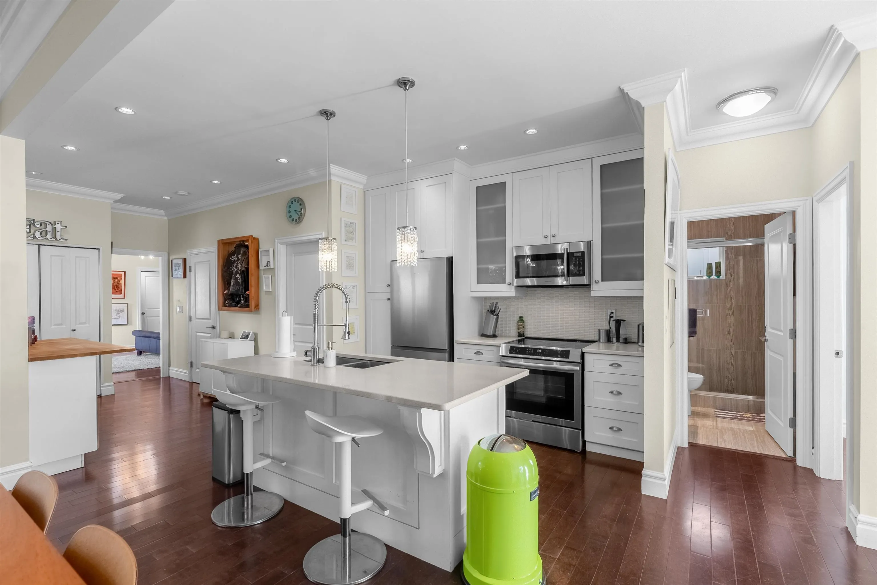 324 E 24th Street