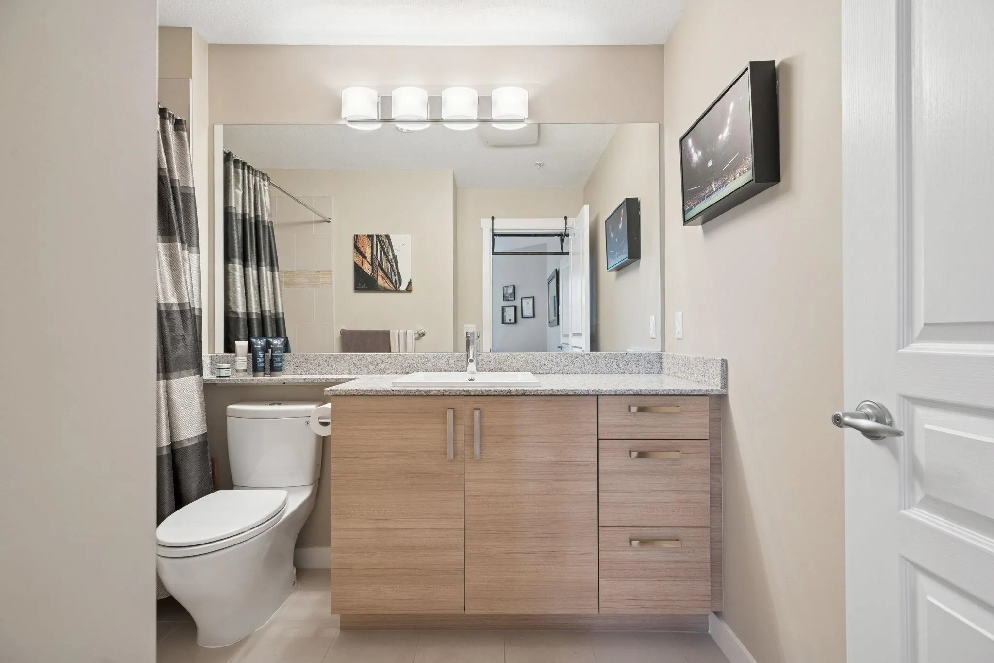 302 1150 Kensal Place