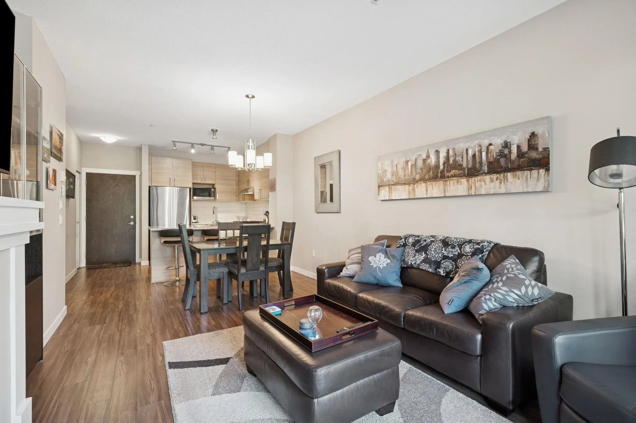 302 1150 Kensal Place