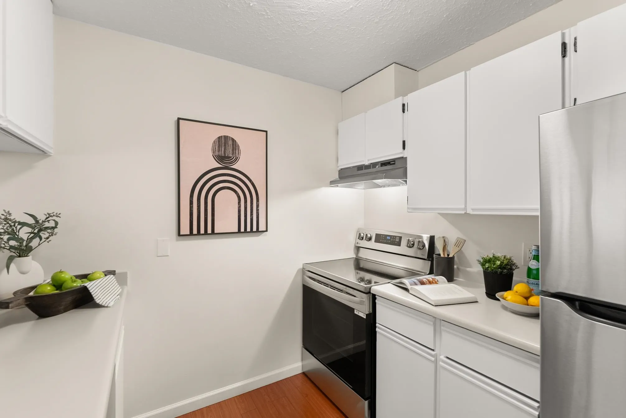 210 1508 Mariner Walk