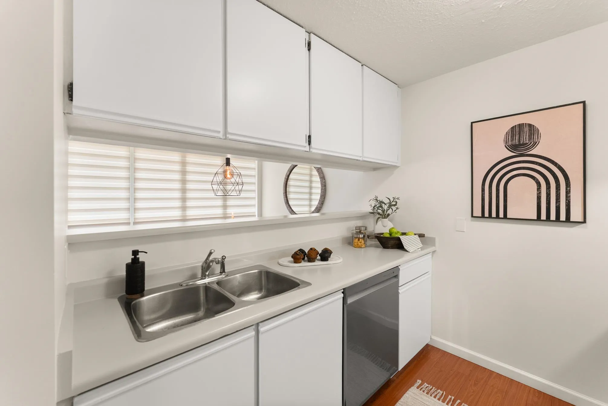 210 1508 Mariner Walk