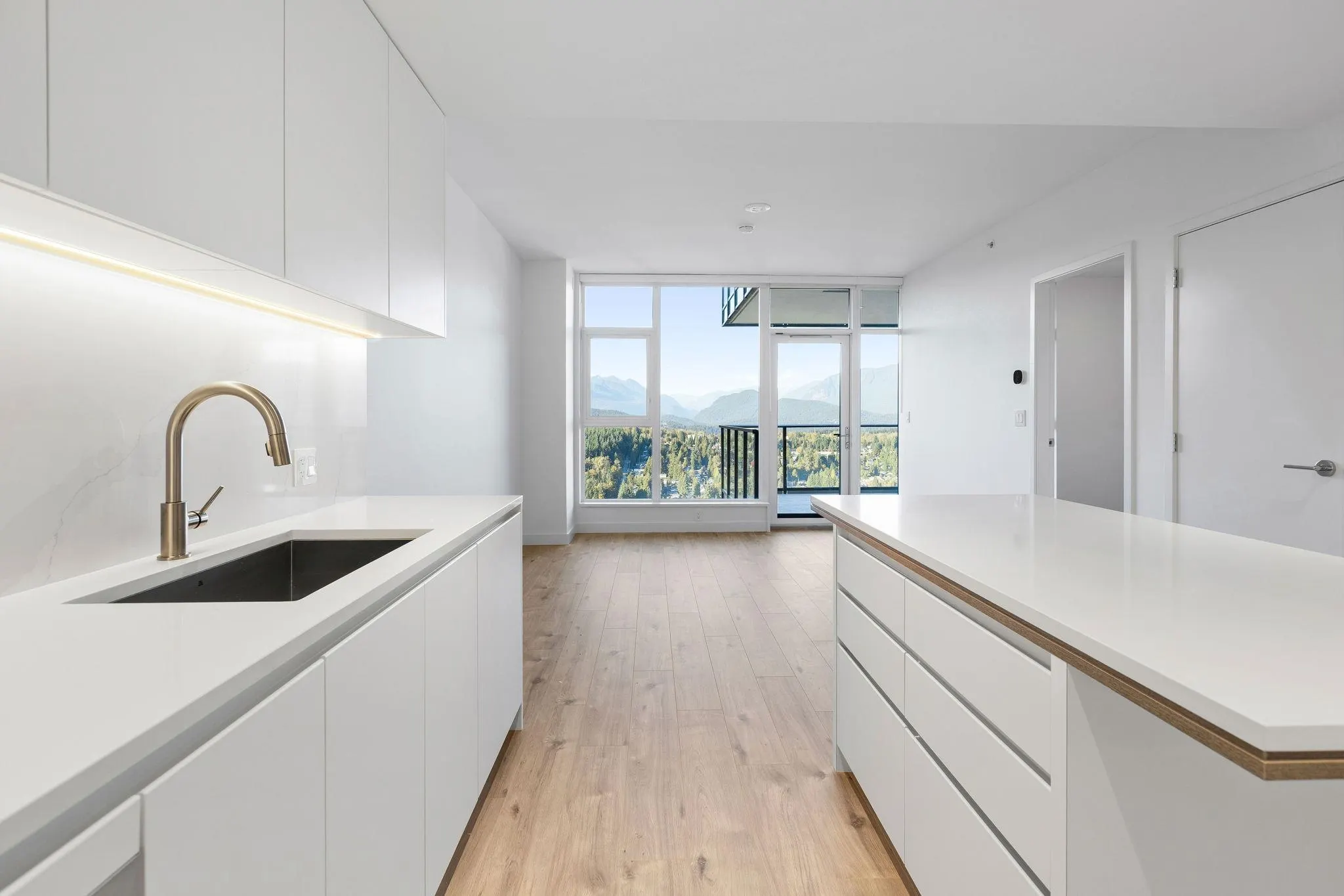 3901 720 Farrow Street