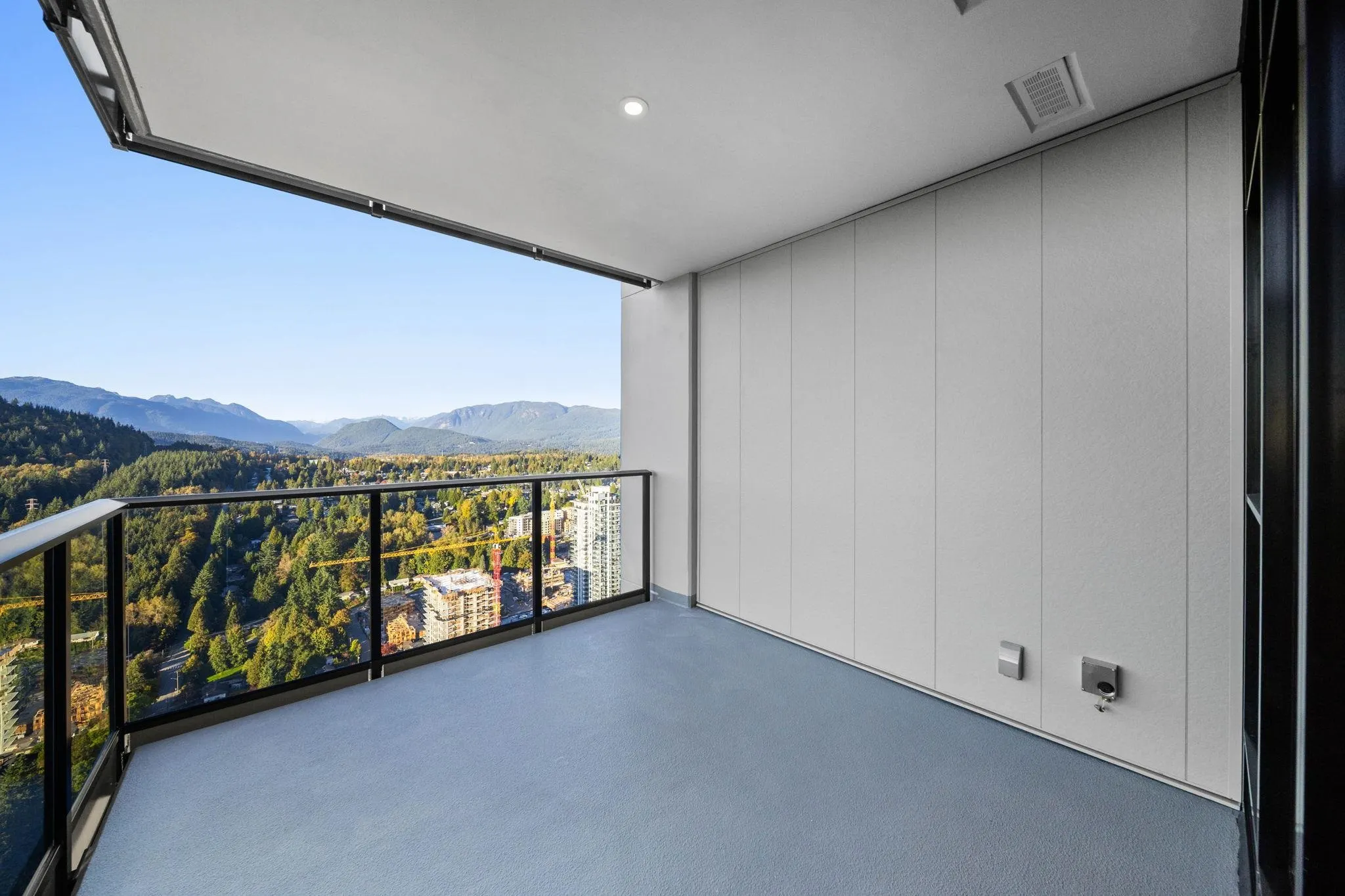 3901 720 Farrow Street