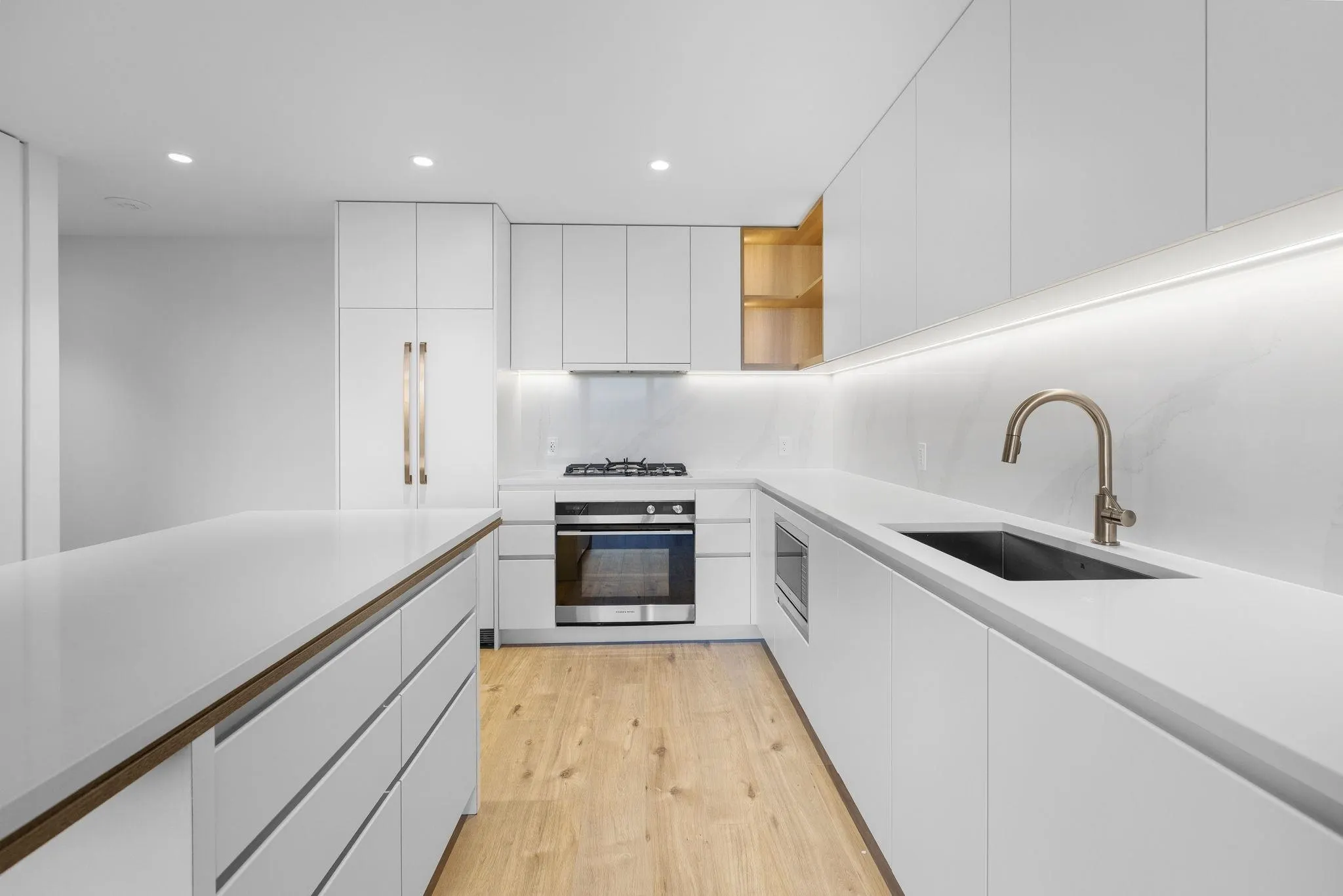 3901 720 Farrow Street