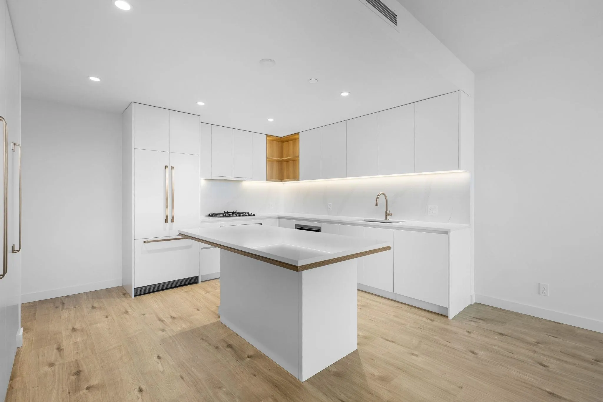 3901 720 Farrow Street