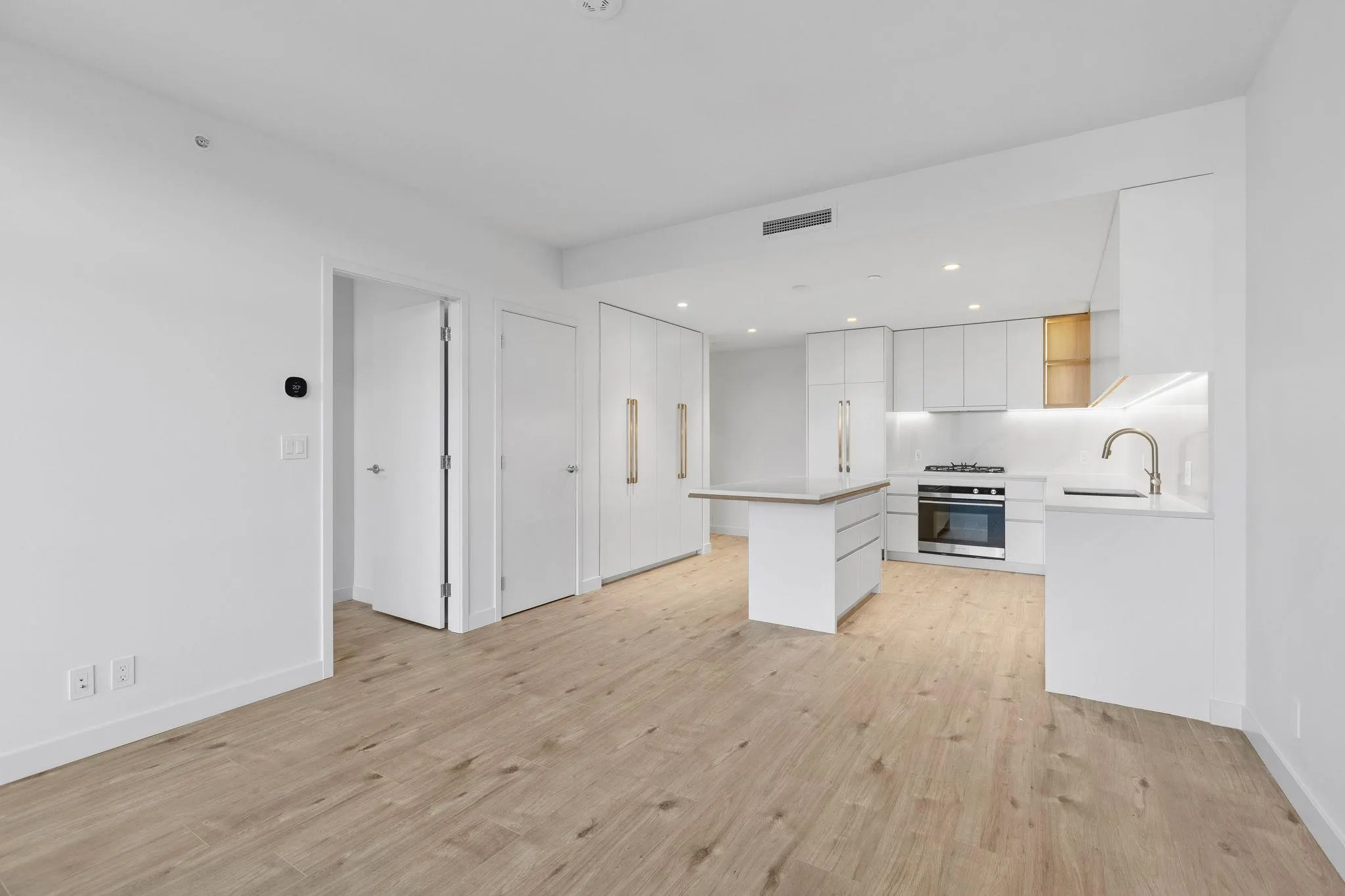 3901 720 Farrow Street