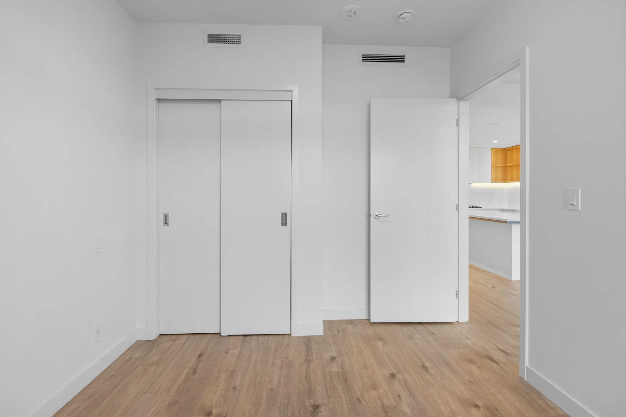 3901 720 Farrow Street