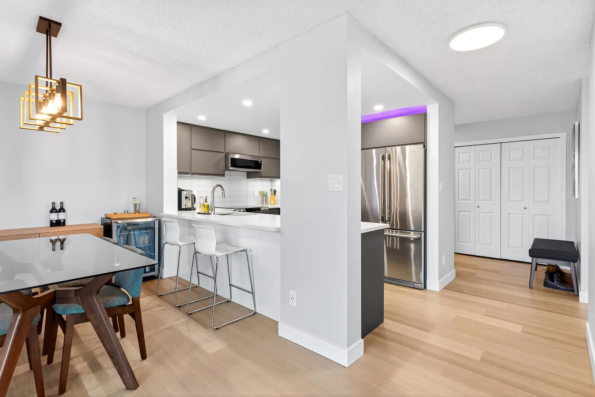 706 121 Tenth Street