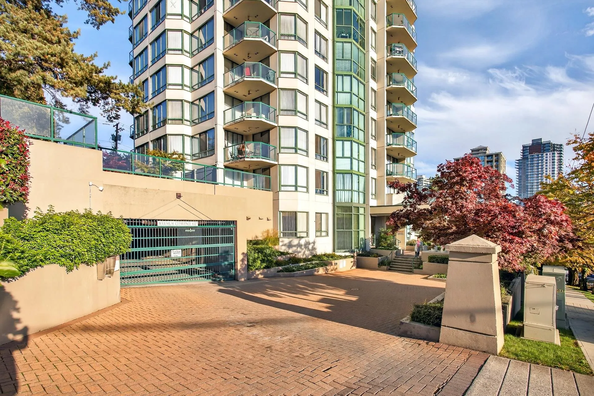 706 121 Tenth Street