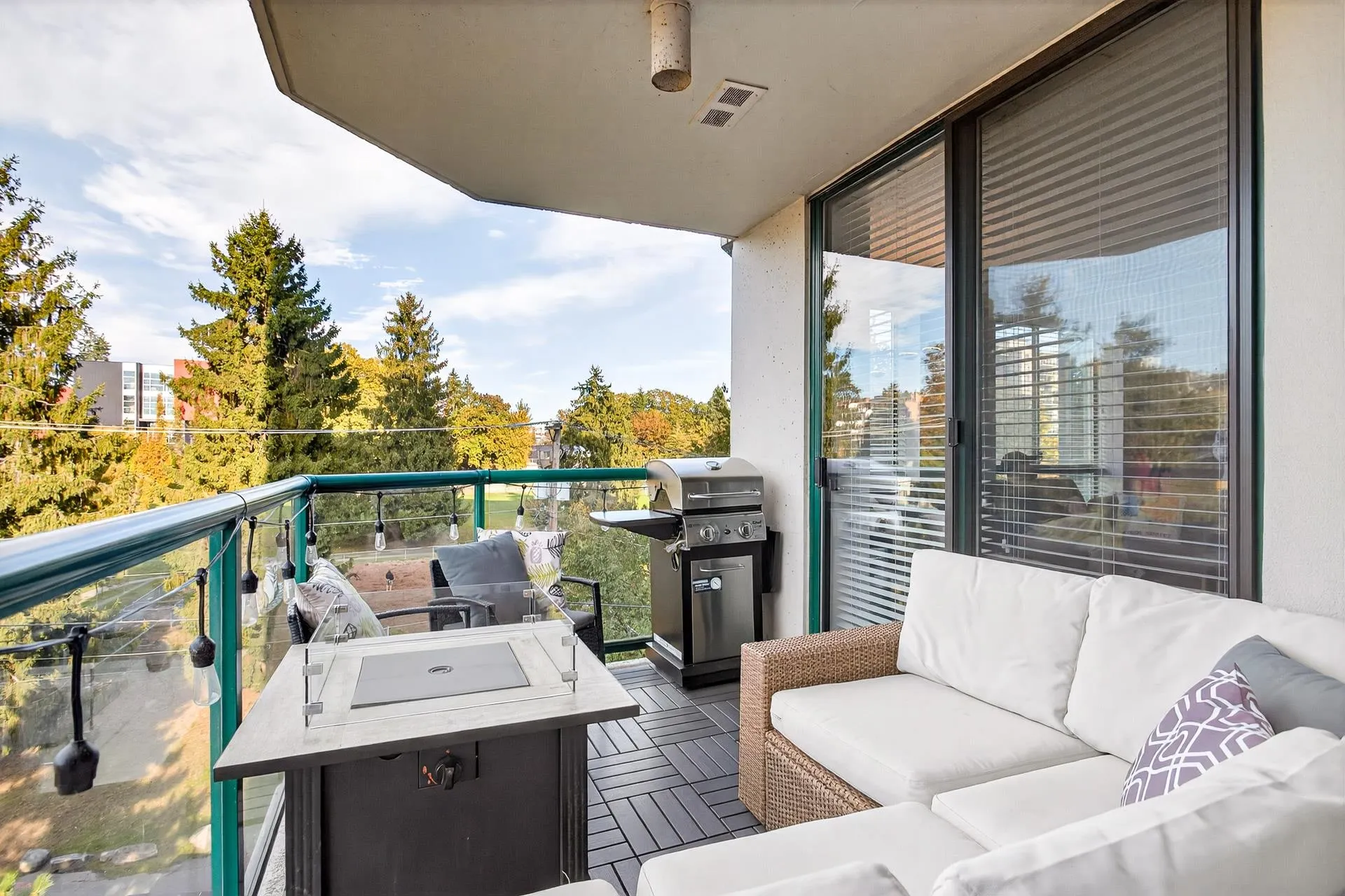 706 121 Tenth Street