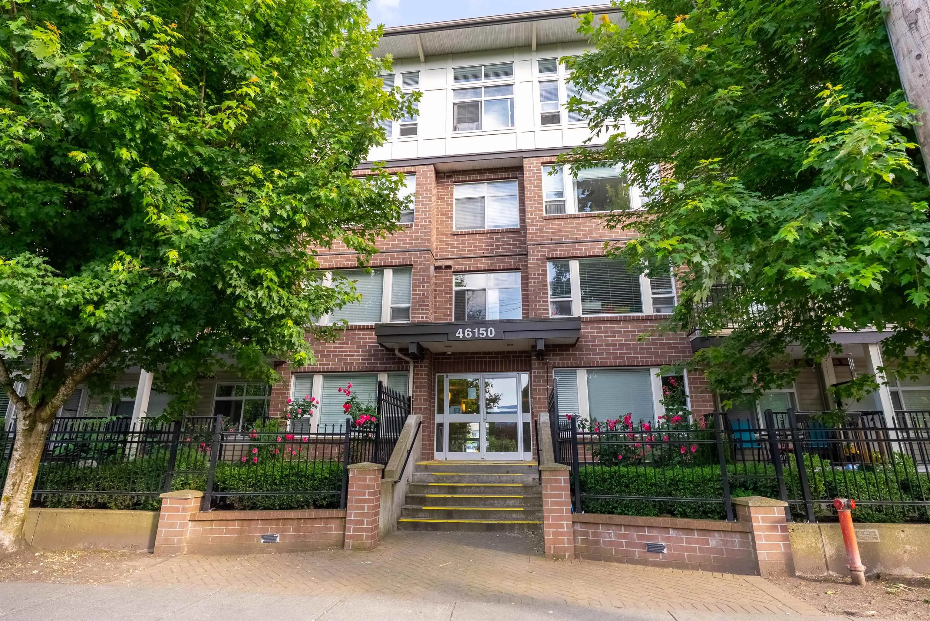 202 46150 Bole Avenue