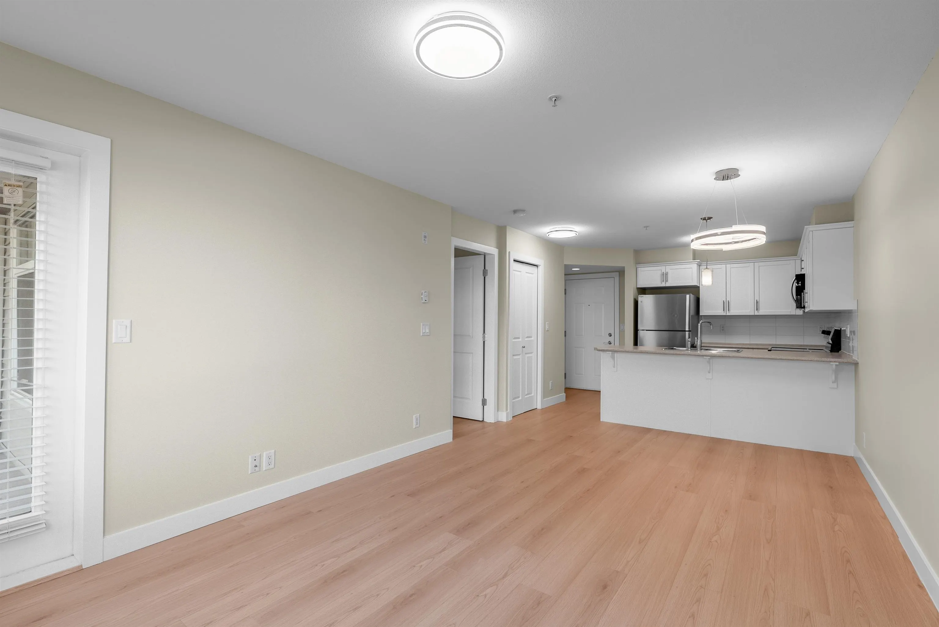 202 46150 Bole Avenue