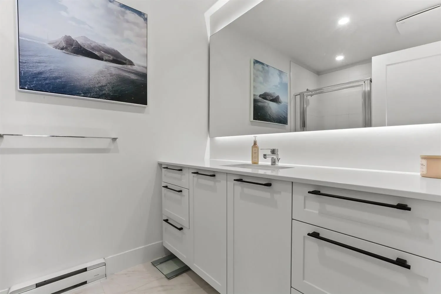 59 4656 Orca Way