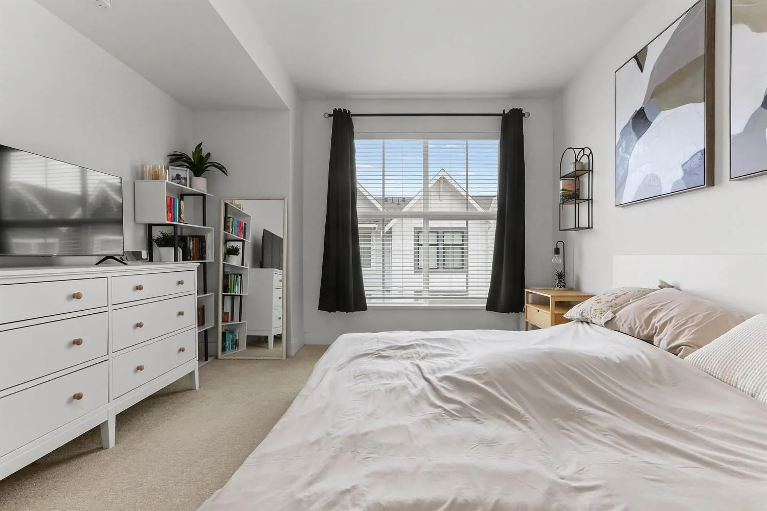 59 4656 Orca Way