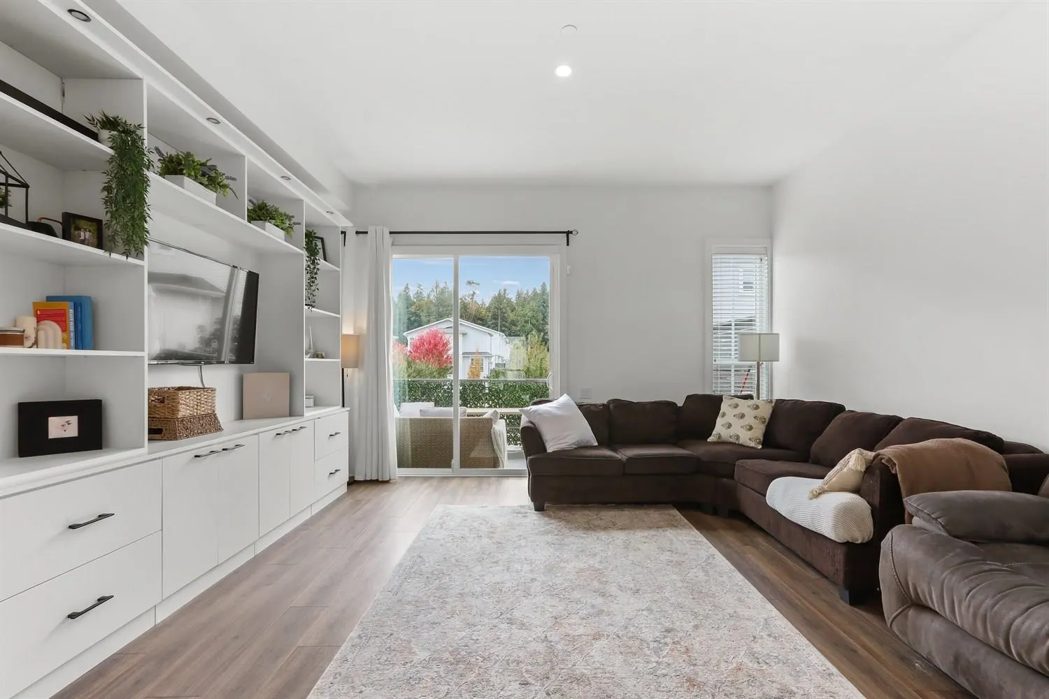 59 4656 Orca Way