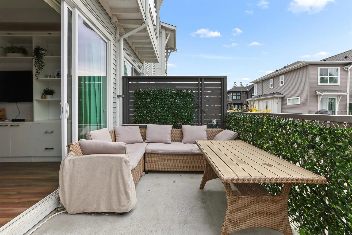 59 4656 Orca Way