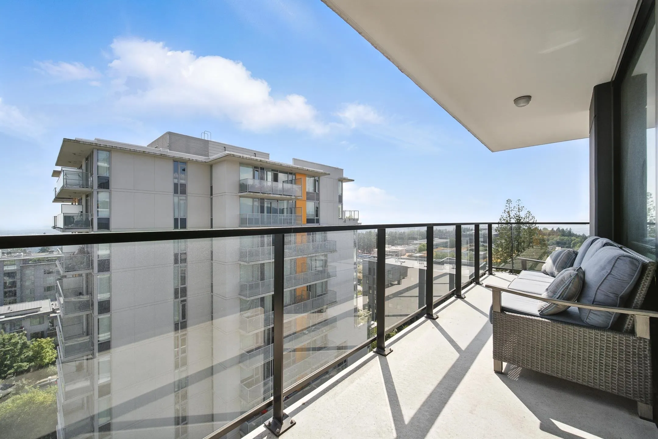 1106 8725 University Crescent