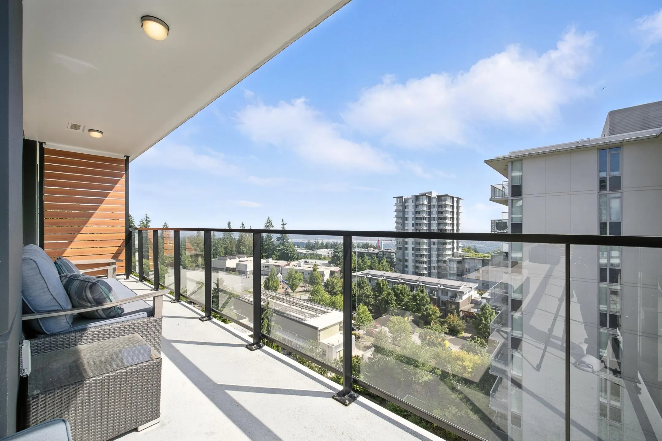 1106 8725 University Crescent