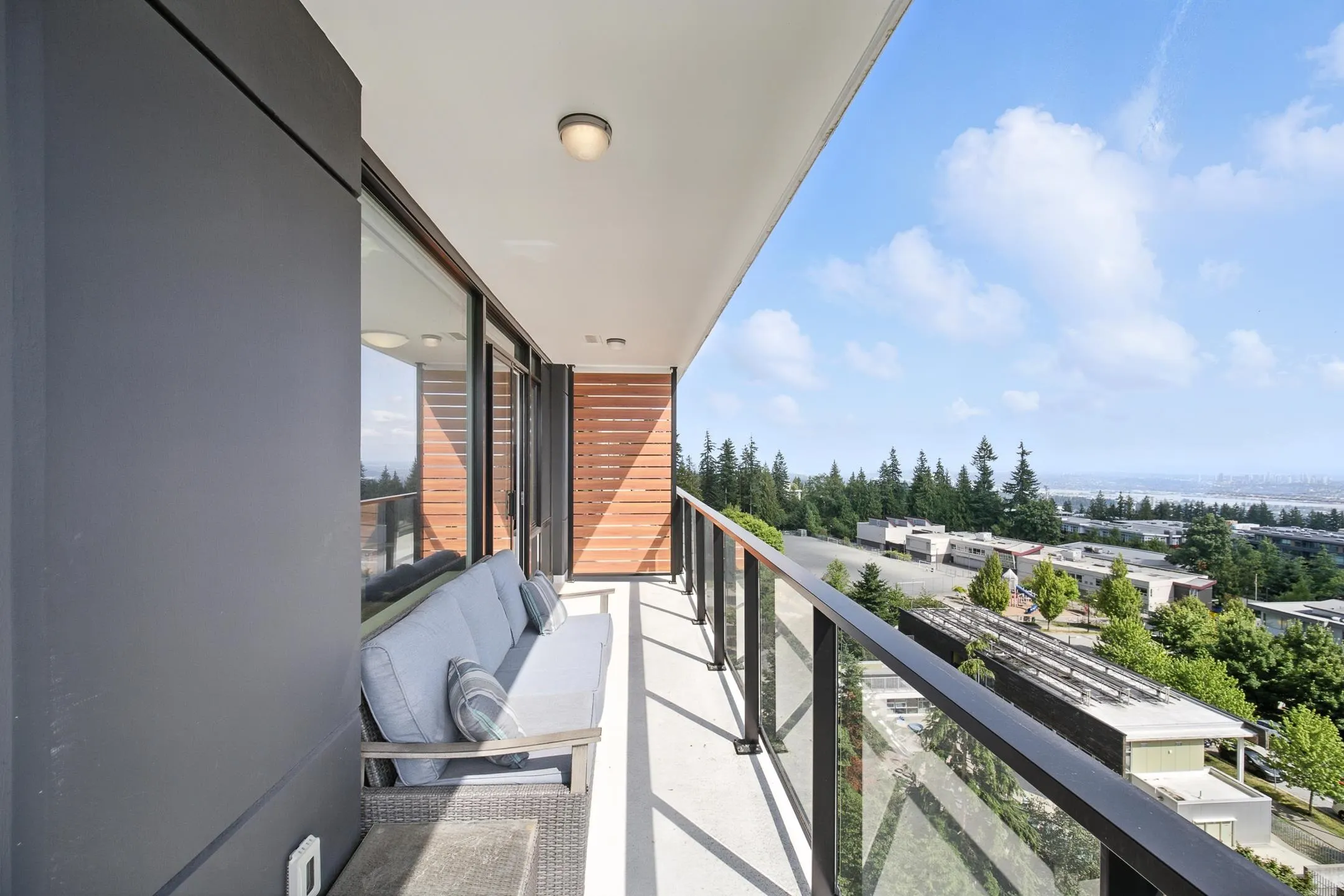 1106 8725 University Crescent