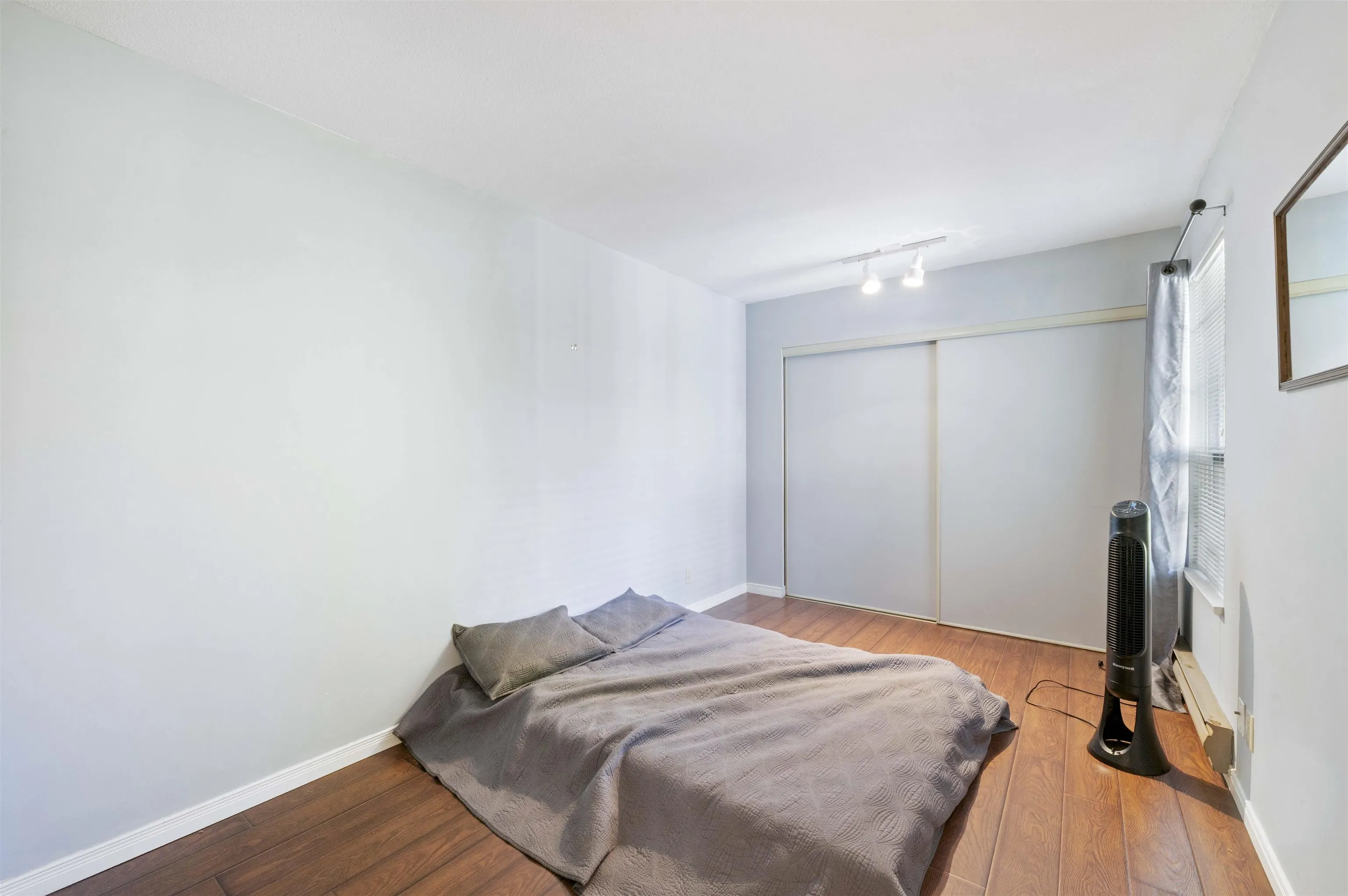 133 12233 92 Avenue