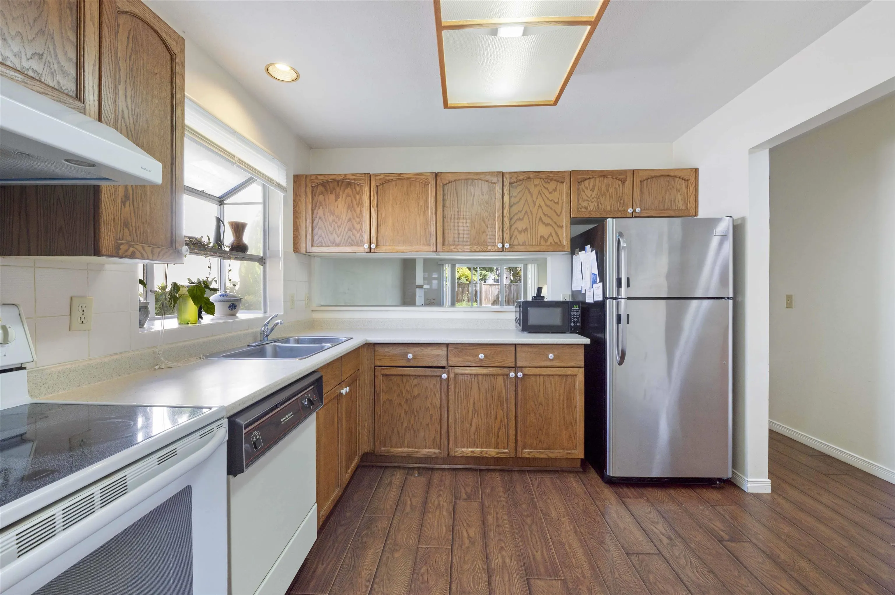 133 12233 92 Avenue
