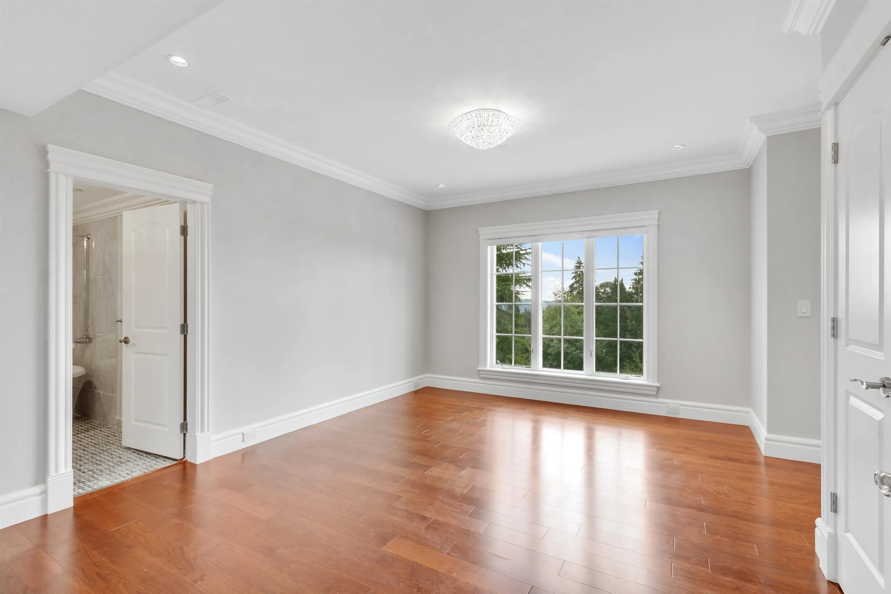 735 St. Andrews Road