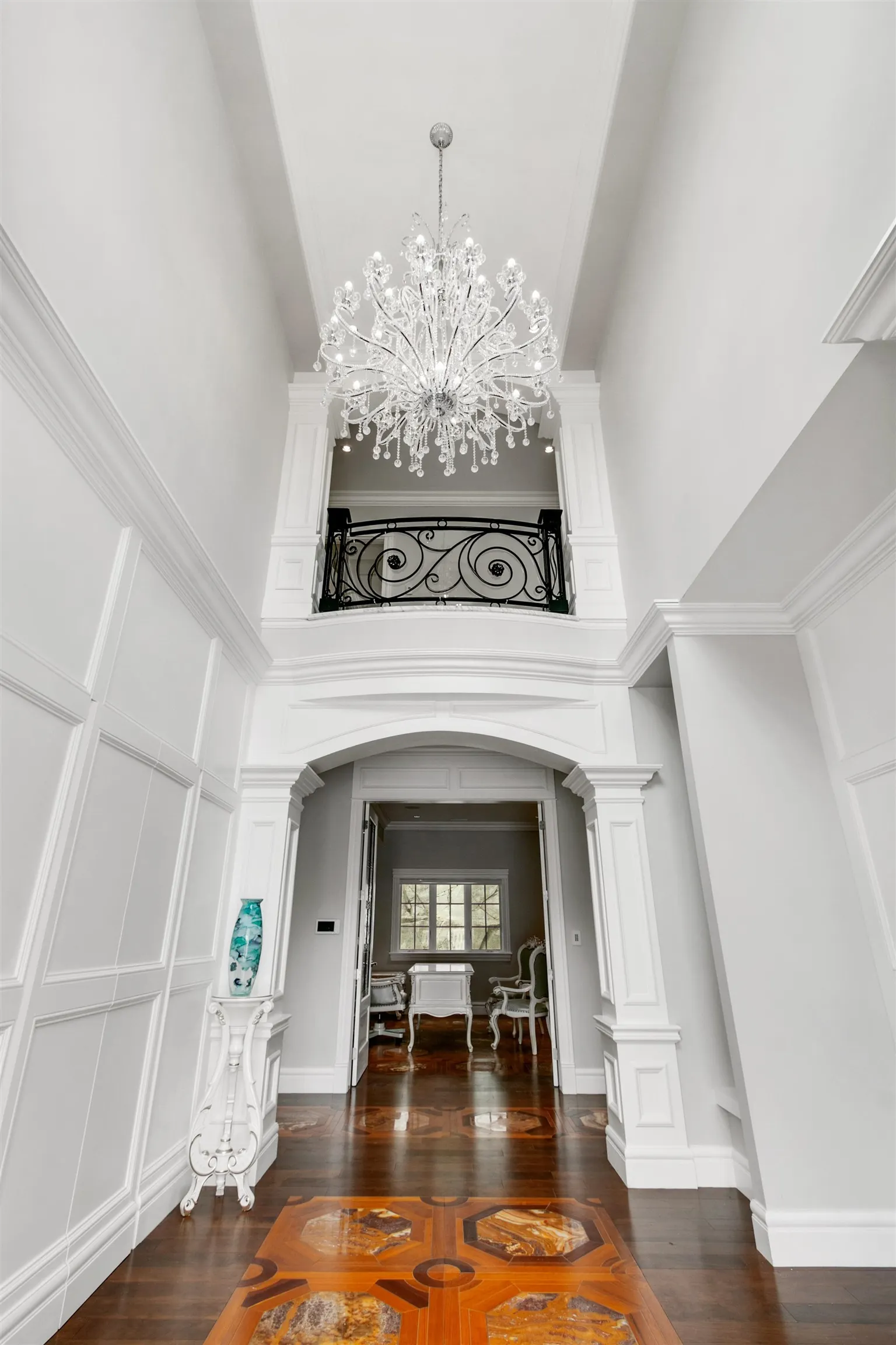 735 St. Andrews Road