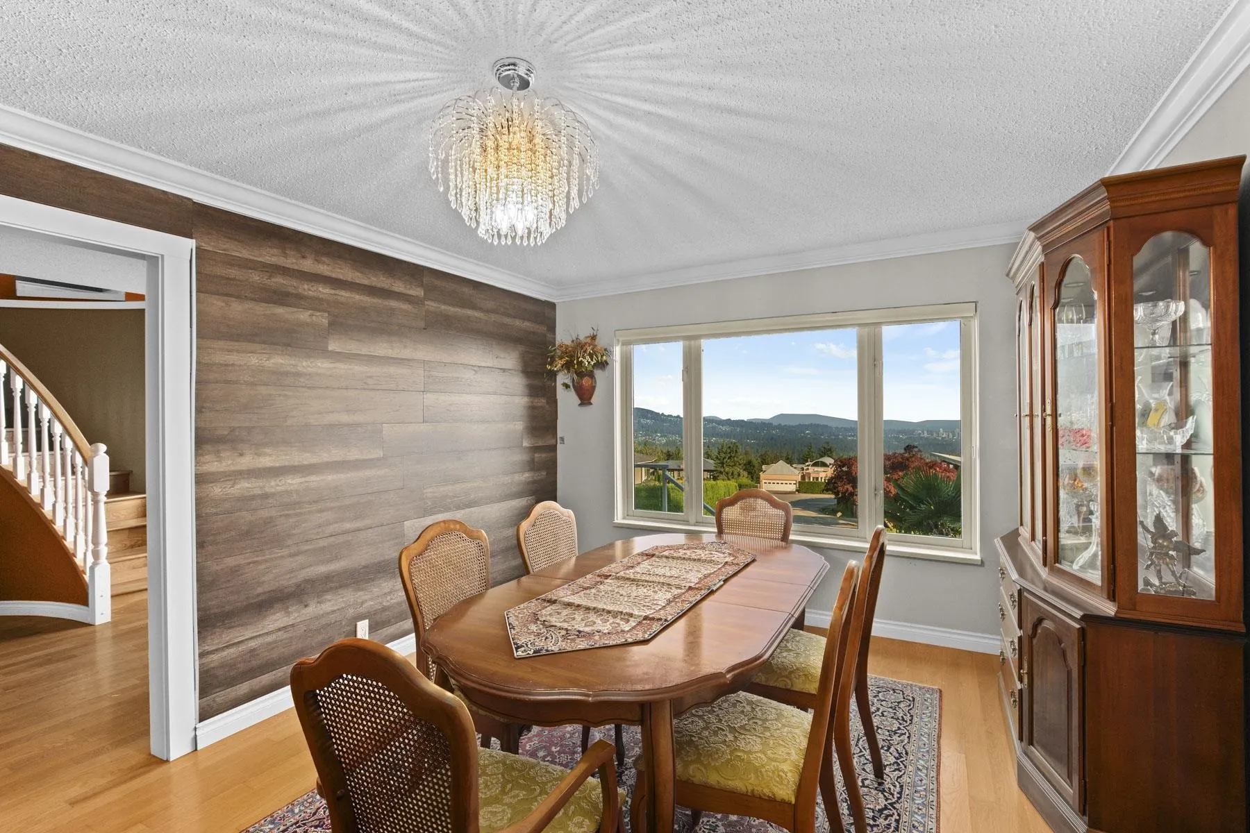 661 Andover Crescent