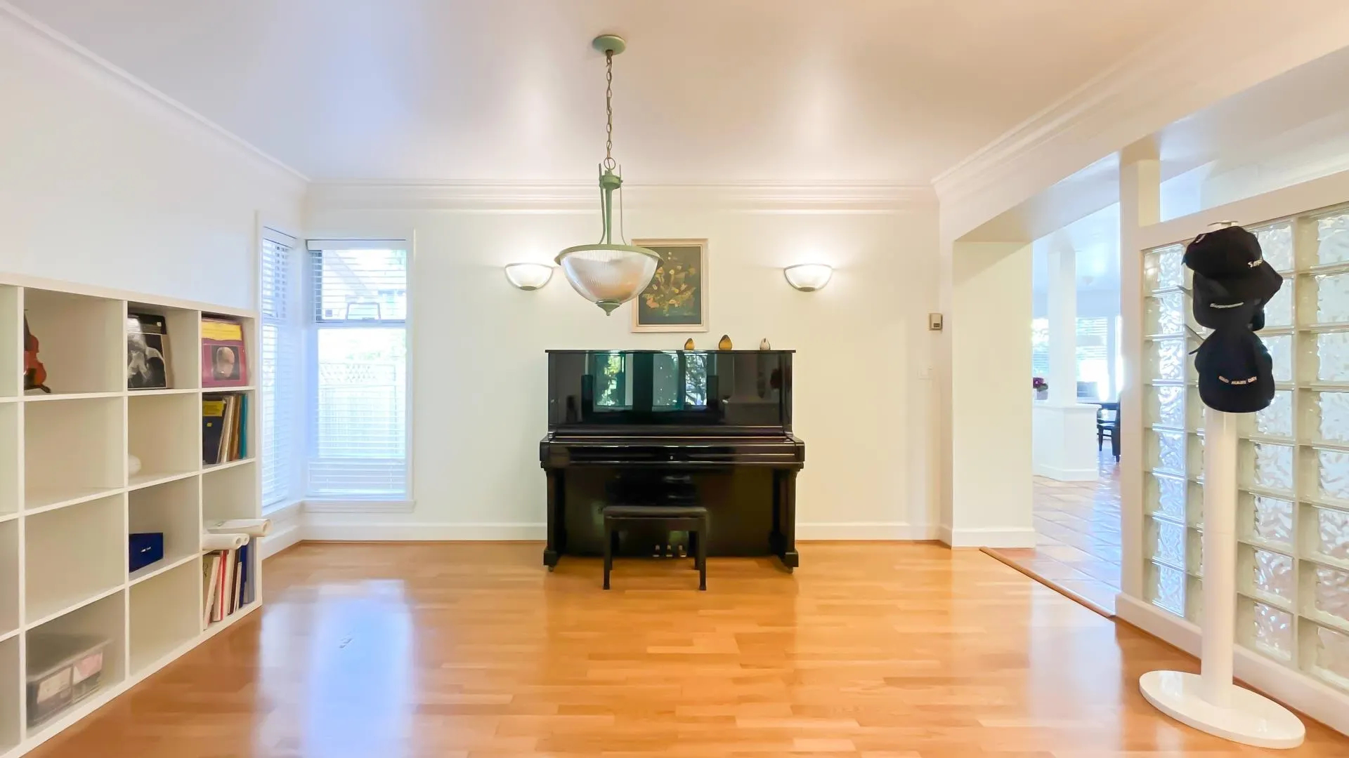 5605 Dewdney Court