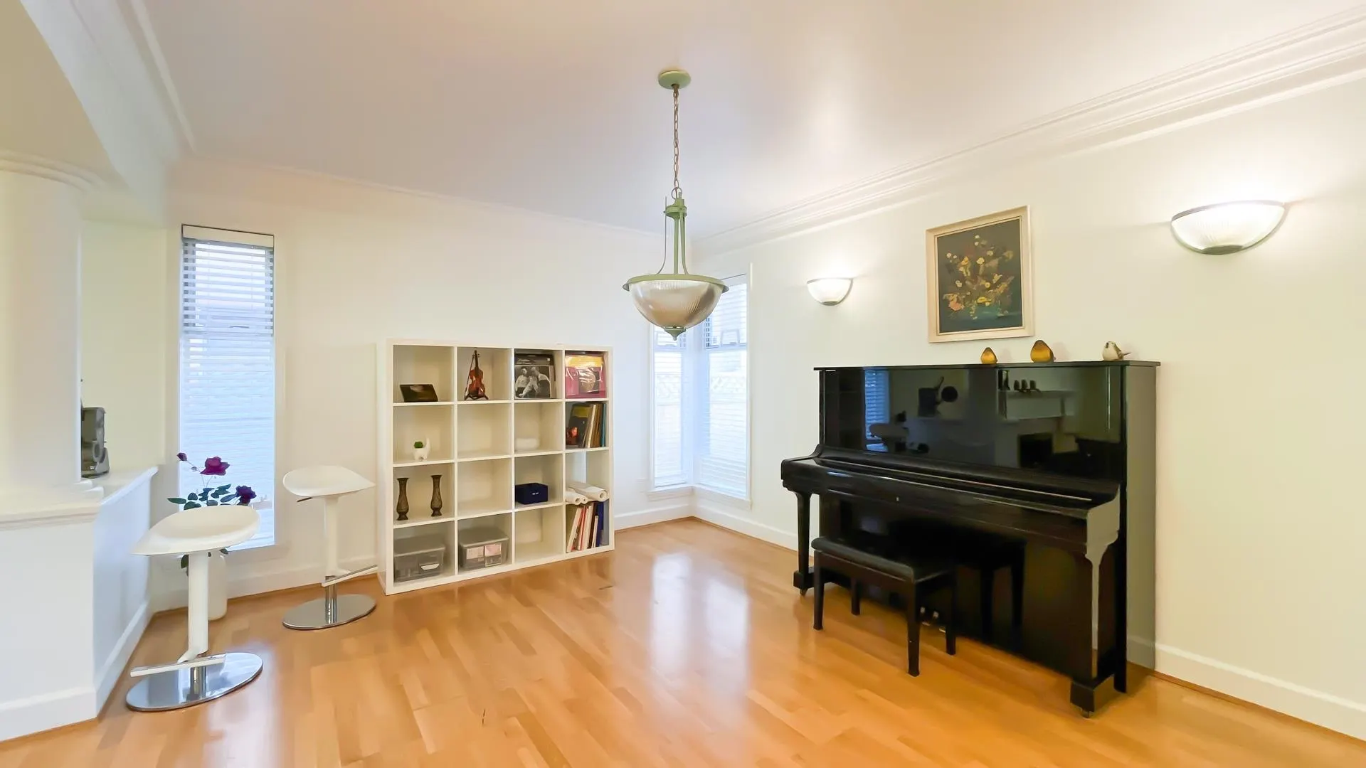 5605 Dewdney Court