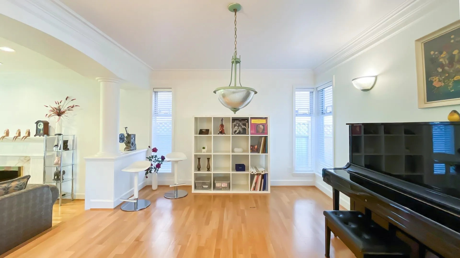 5605 Dewdney Court