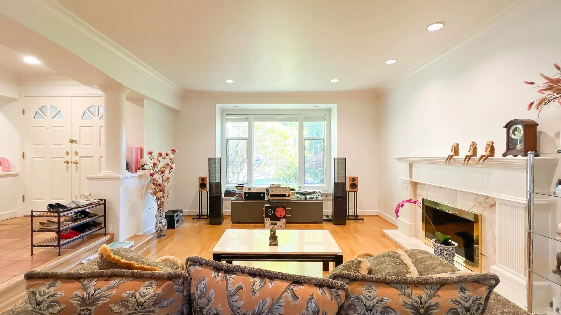 5605 Dewdney Court