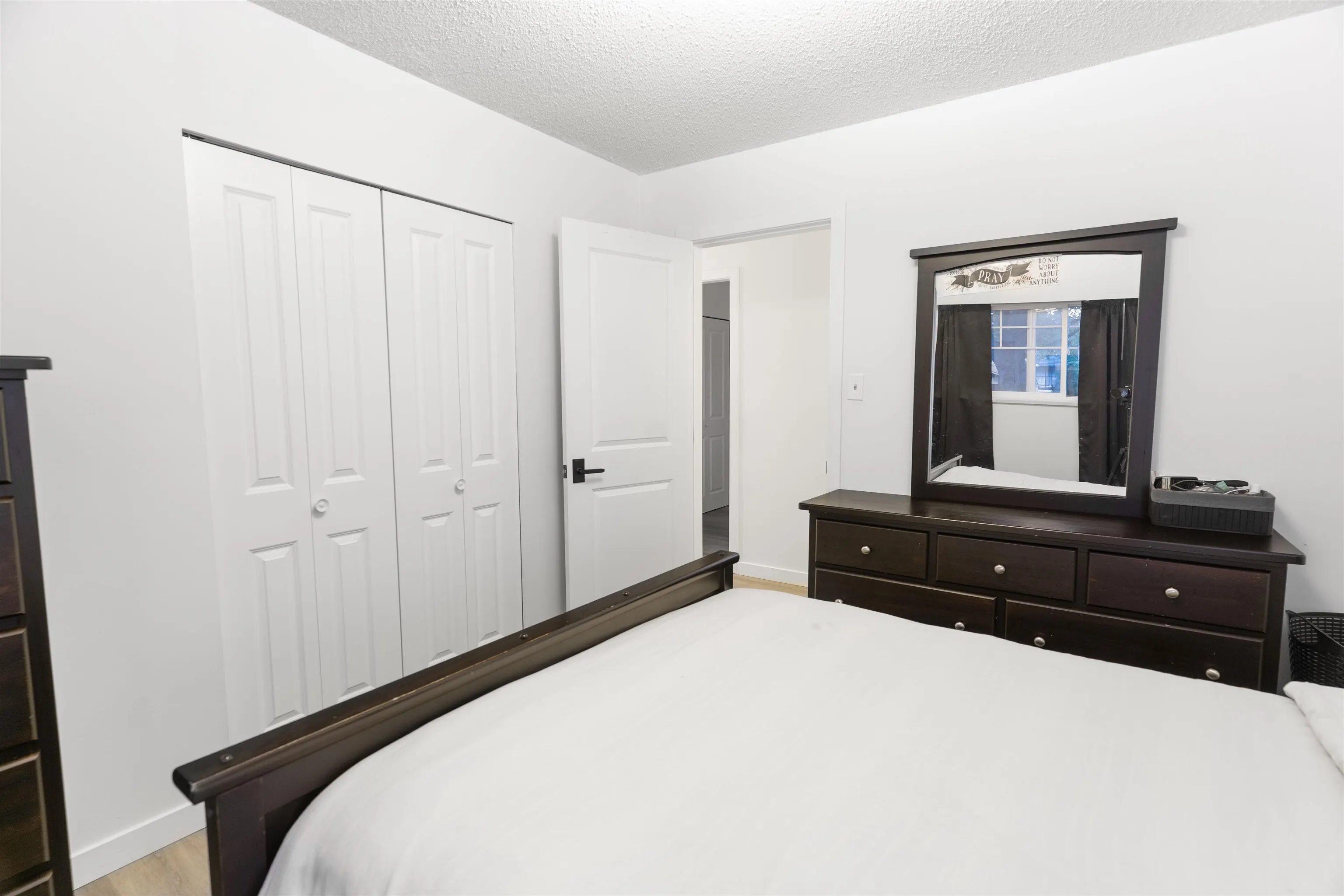 13318 Sutton Place