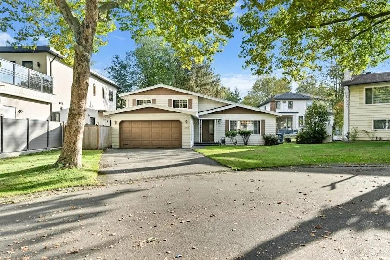 13318 Sutton Place